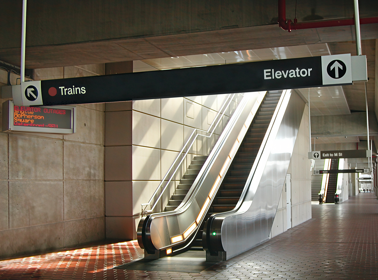 Wmata Warning Sign WMATA Metrorail Wayfinding Improvements | Ilium Associates